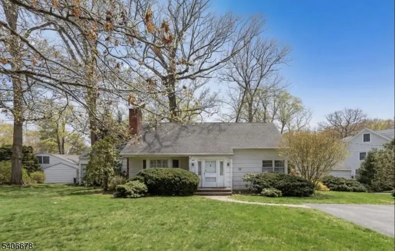 60 West Ln, Madison Boro