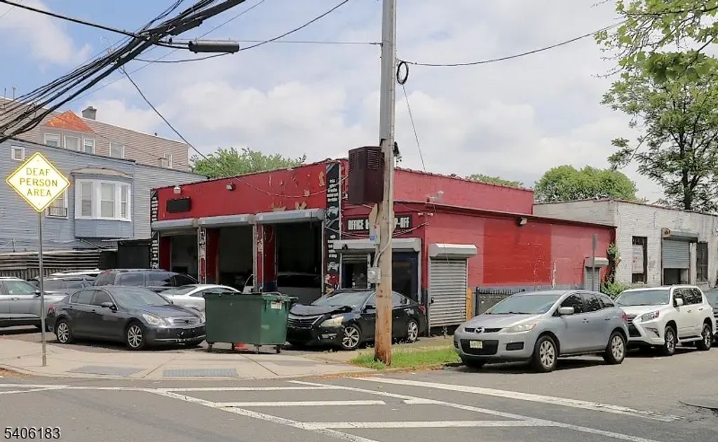 146 -148 Hudson St, Newark City