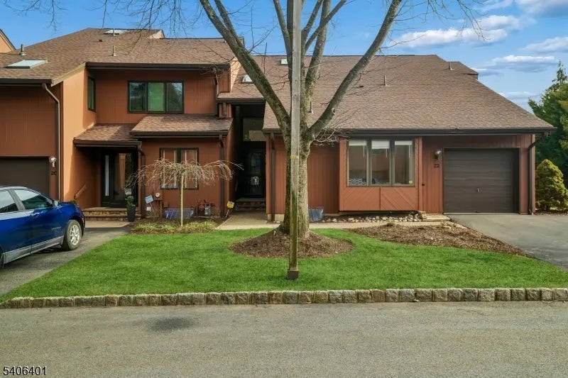 22 Moran Rd, West Orange Twp.