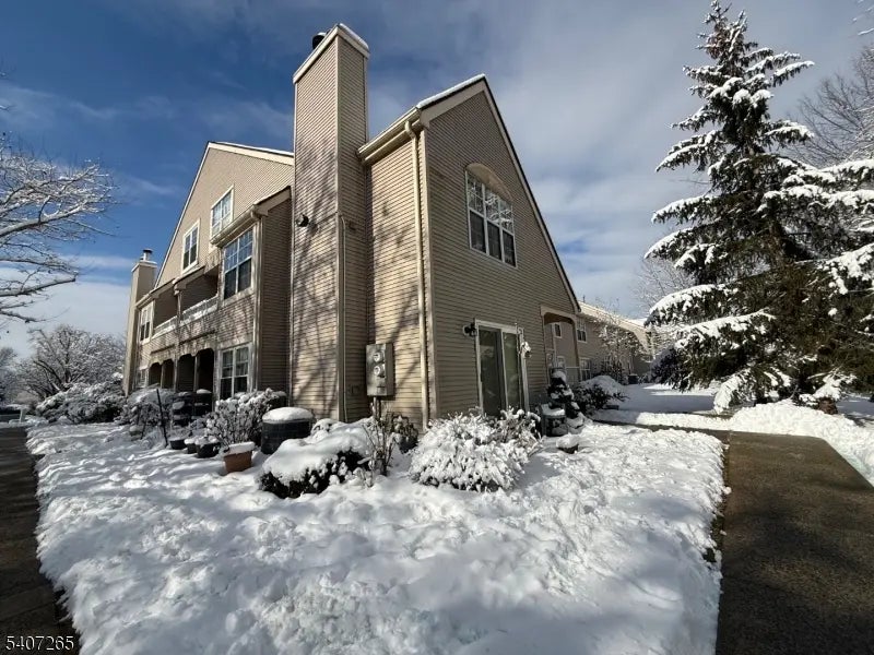 2710 Packer Ct, Bridgewater Twp.