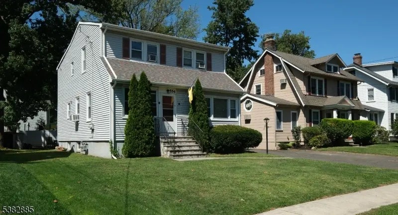 554 Hort Street 2nd Fl, Westfield Town