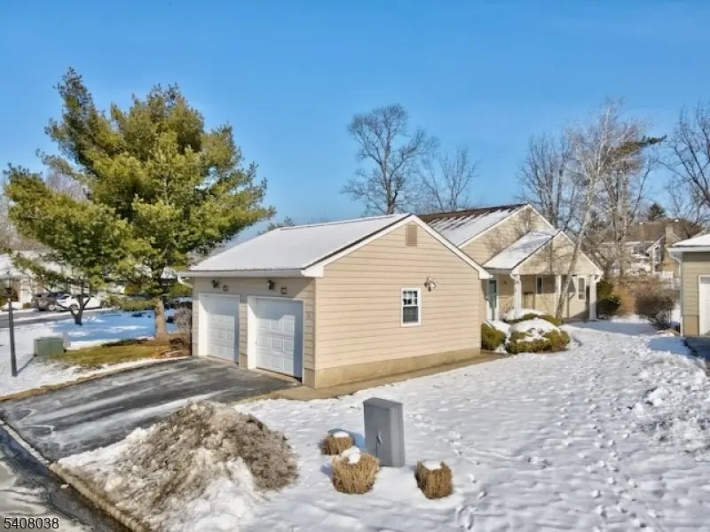 36 Brandywyne Dr, Florham Park Boro