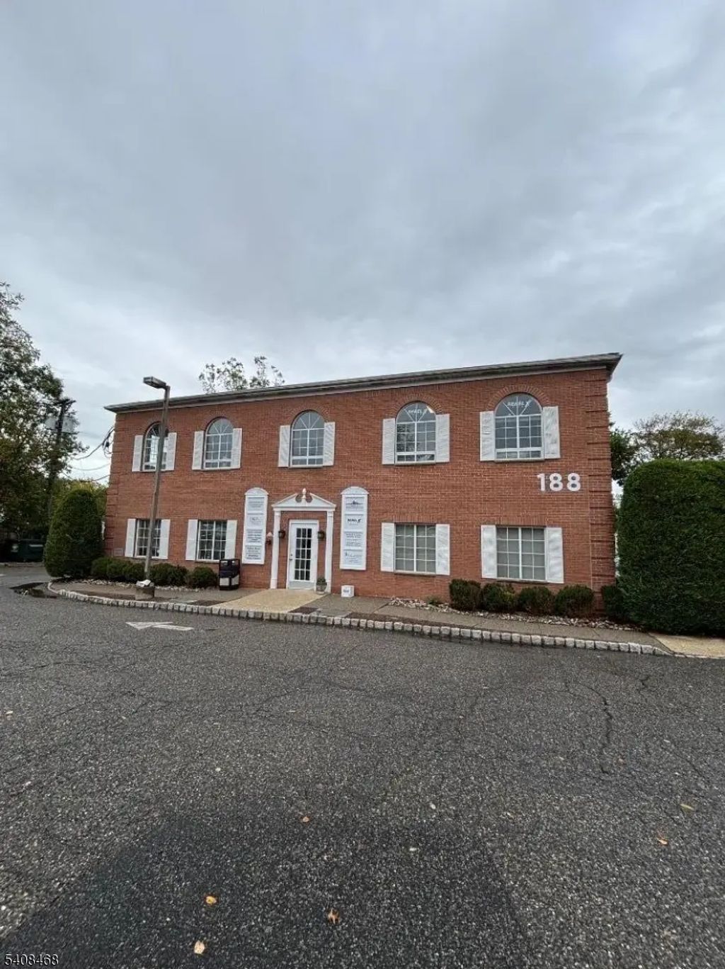 188 Eagle Rock Ave, Roseland Boro