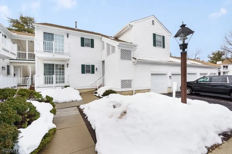 109 Alexandria Way, Bernards Twp.