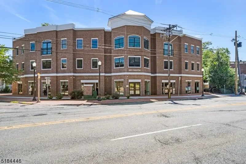 501 South Ave, Westfield Town