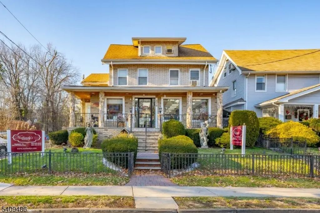 376 Elmora Ave, Elizabeth City