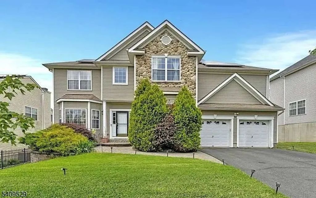 692 Skyline Dr, Jefferson Twp.