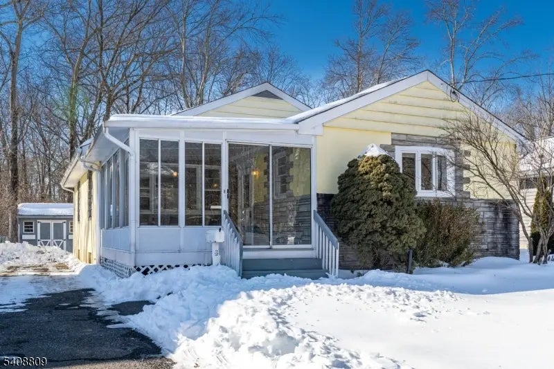 350 Passaic Ave, Long Hill Twp.