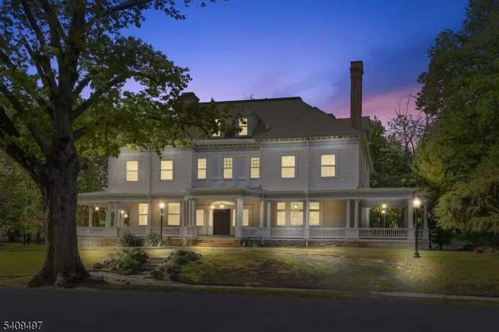 957 Central Ave, Plainfield City