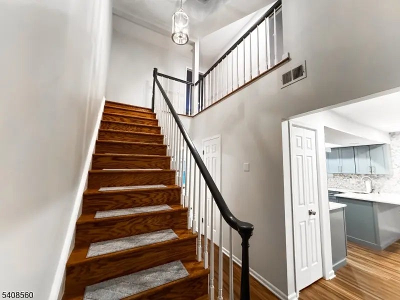 48 Eton Ct, Bedminster Twp.