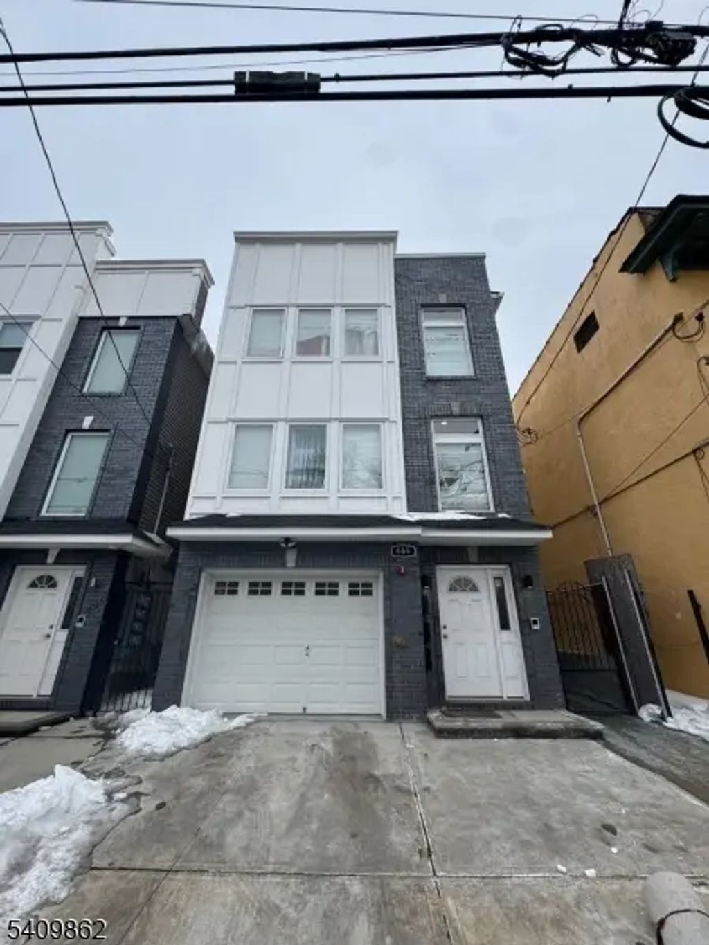 488 South 17th Street, Newark City