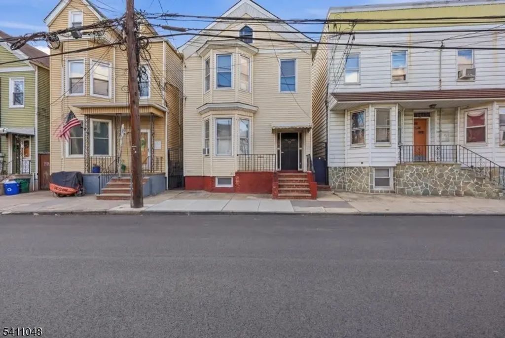 23 Fillmore St, Newark City