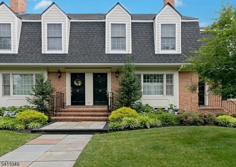 30 Springfield Ave, Cranford Twp.