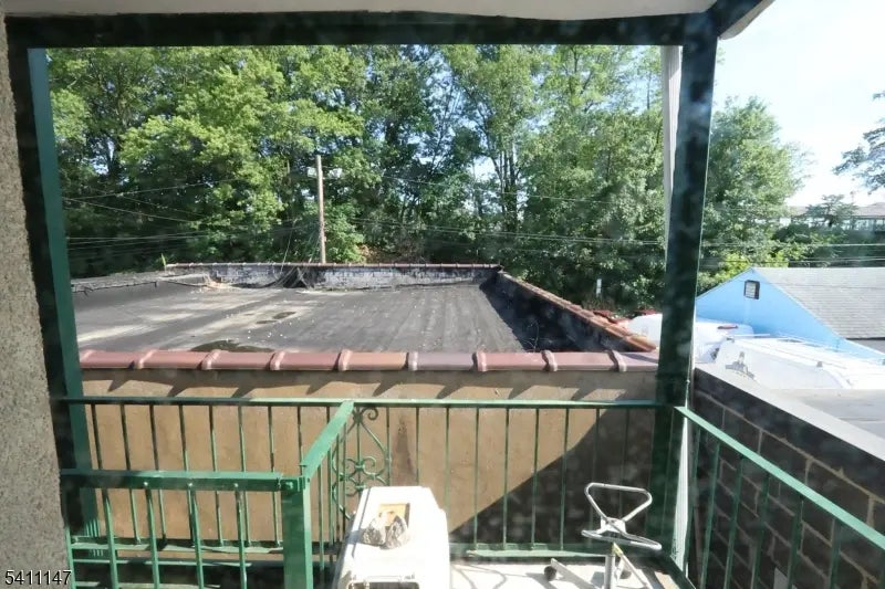 38 North Ave, Cranford Twp.