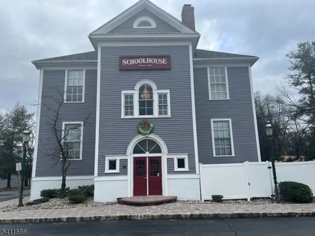 236 Millbrook Ave, Randolph Twp.