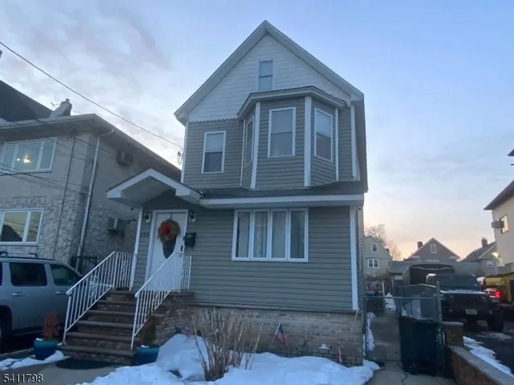 608 Adams Ave, Elizabeth City