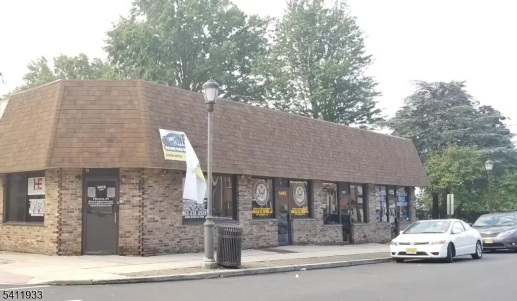 1455 Liberty Ave, Hillside Twp.