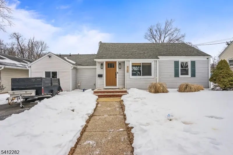 820 Front St, Dunellen Boro