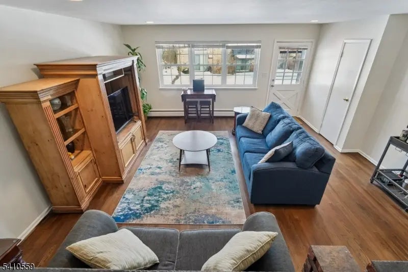 320 South St, Morristown Town