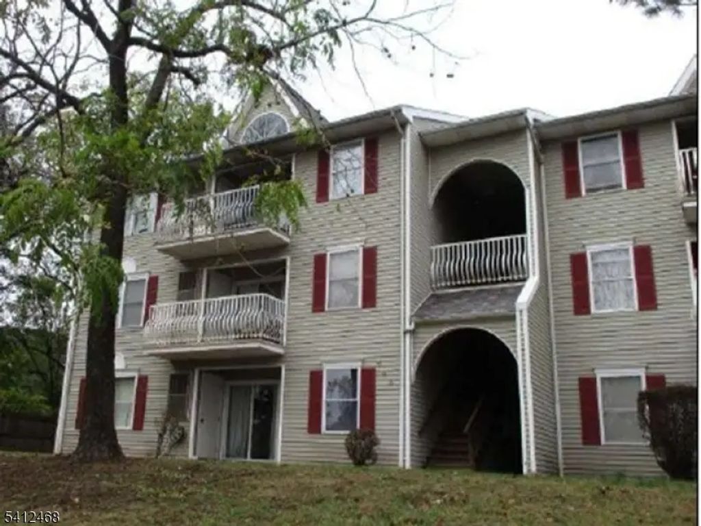 539 Union Ave, Irvington Twp.
