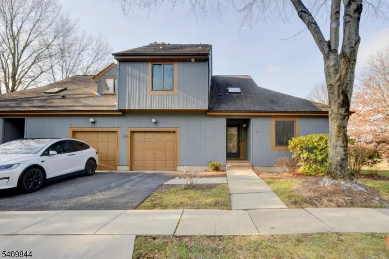 4 Hawthorne Pl, Bernards Twp.