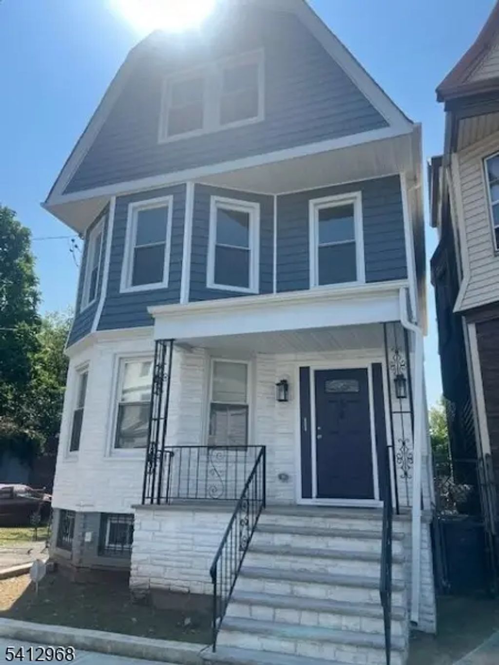 54-56 Beverly St, Newark City