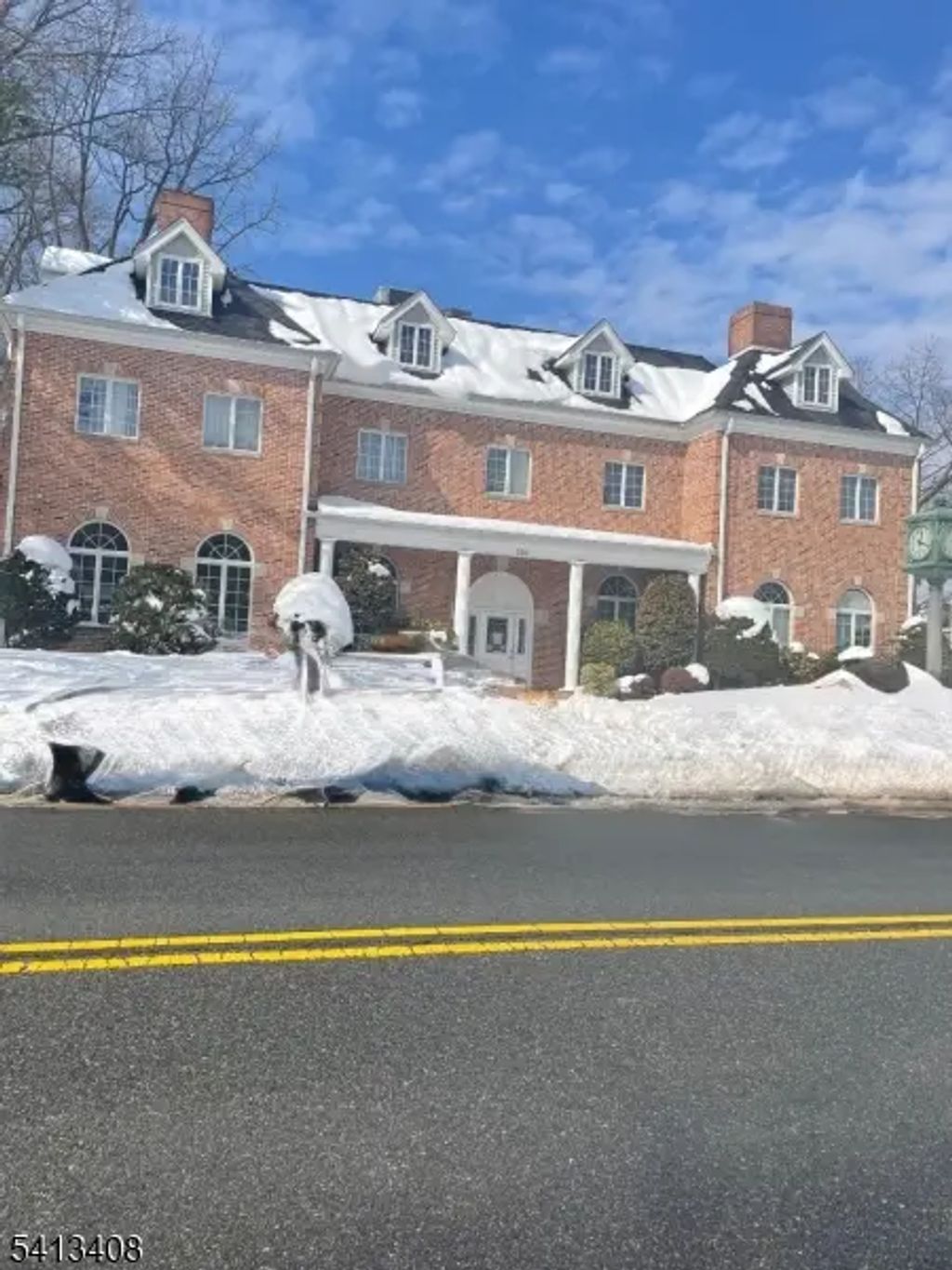 256 Broad St, Bloomfield Twp.