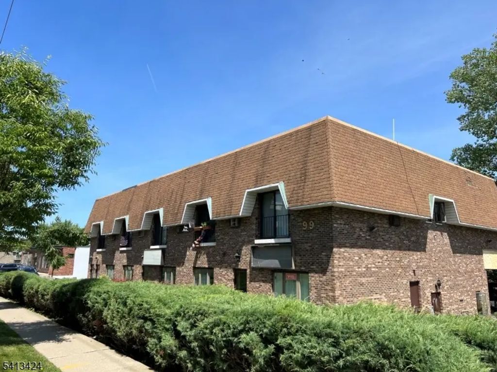 99 Kinderkamack Rd, Emerson Boro