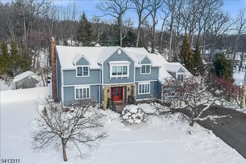 10 Cedar Run, Hanover Twp.