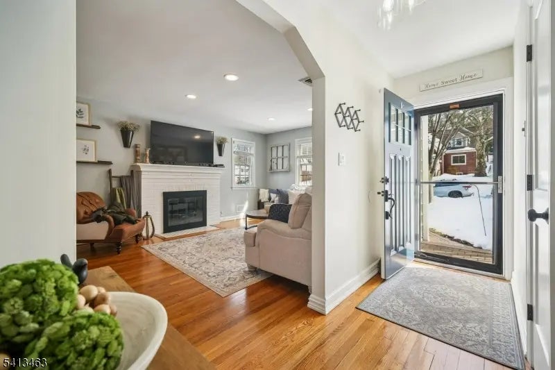 35 Lenox Ter, West Orange Twp.