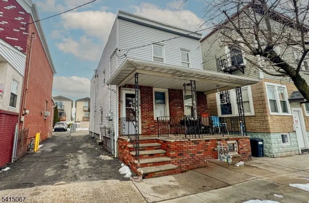 312 High St, Elizabeth City