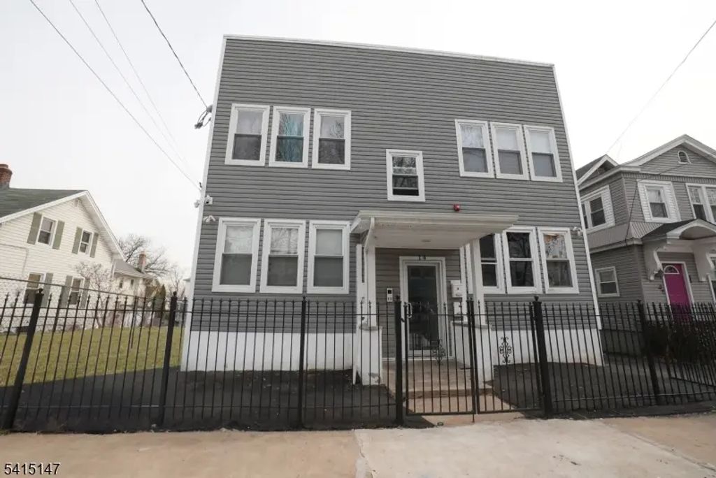 14-16 Hazel Pl, Newark City