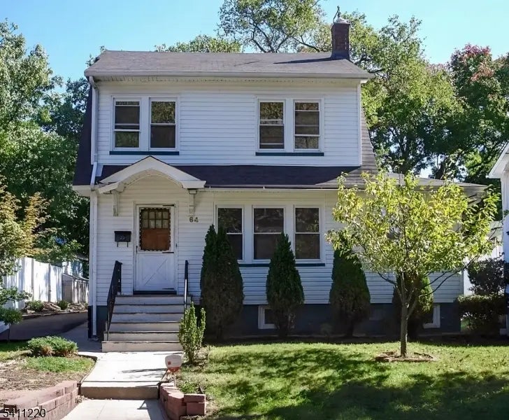 64 Fernwood Rd, Maplewood Twp.