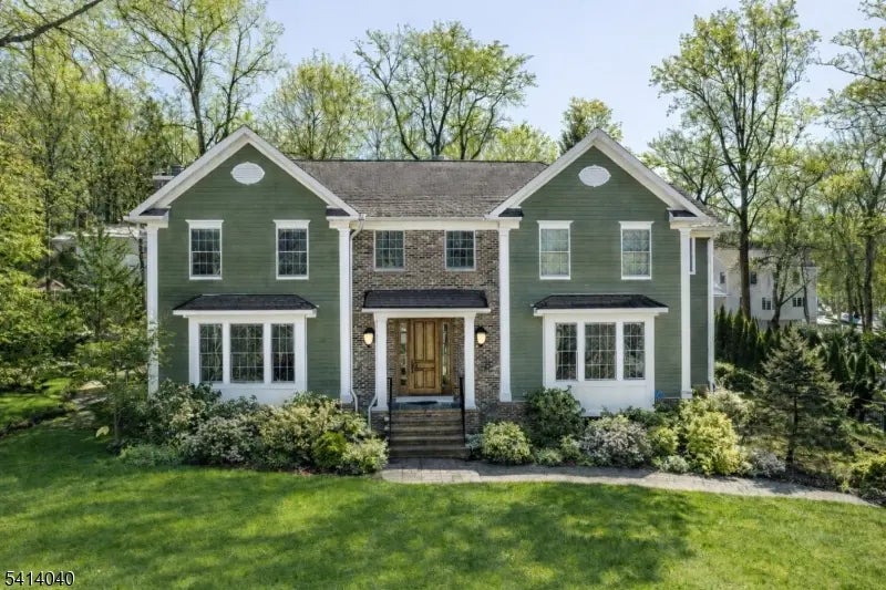 31 Mountainview Rd, Chatham Twp.