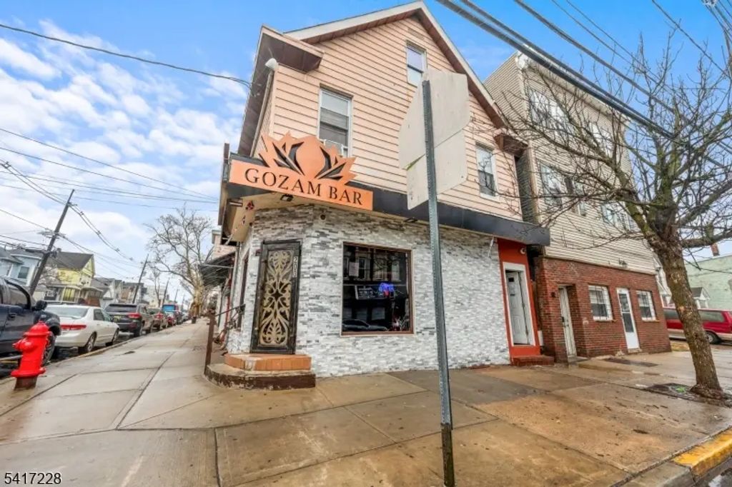 200 Hall Ave638charles, Perth Amboy City