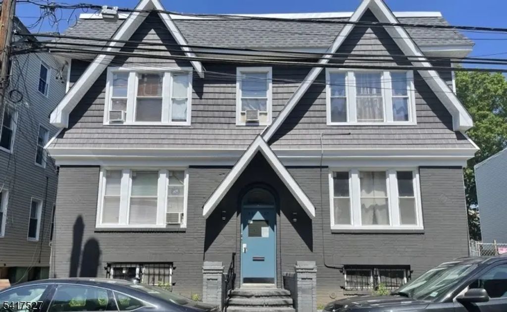 83 Aldine St, Newark City