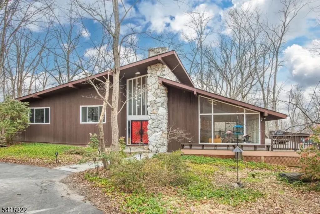 3 Davids Ln, Hillsborough Twp.