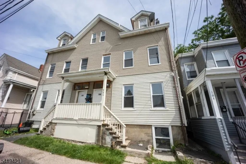 106-108 N 8th St, Paterson City