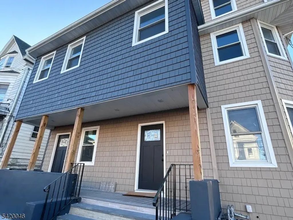 546 E 25th St, Paterson City