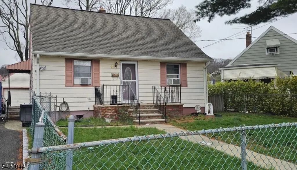 23 Colonial Ave Cv, Paterson City