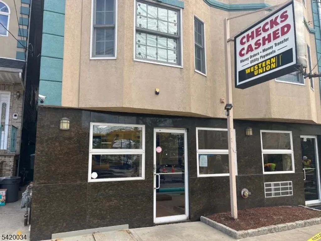 84 Magazine St, Newark City