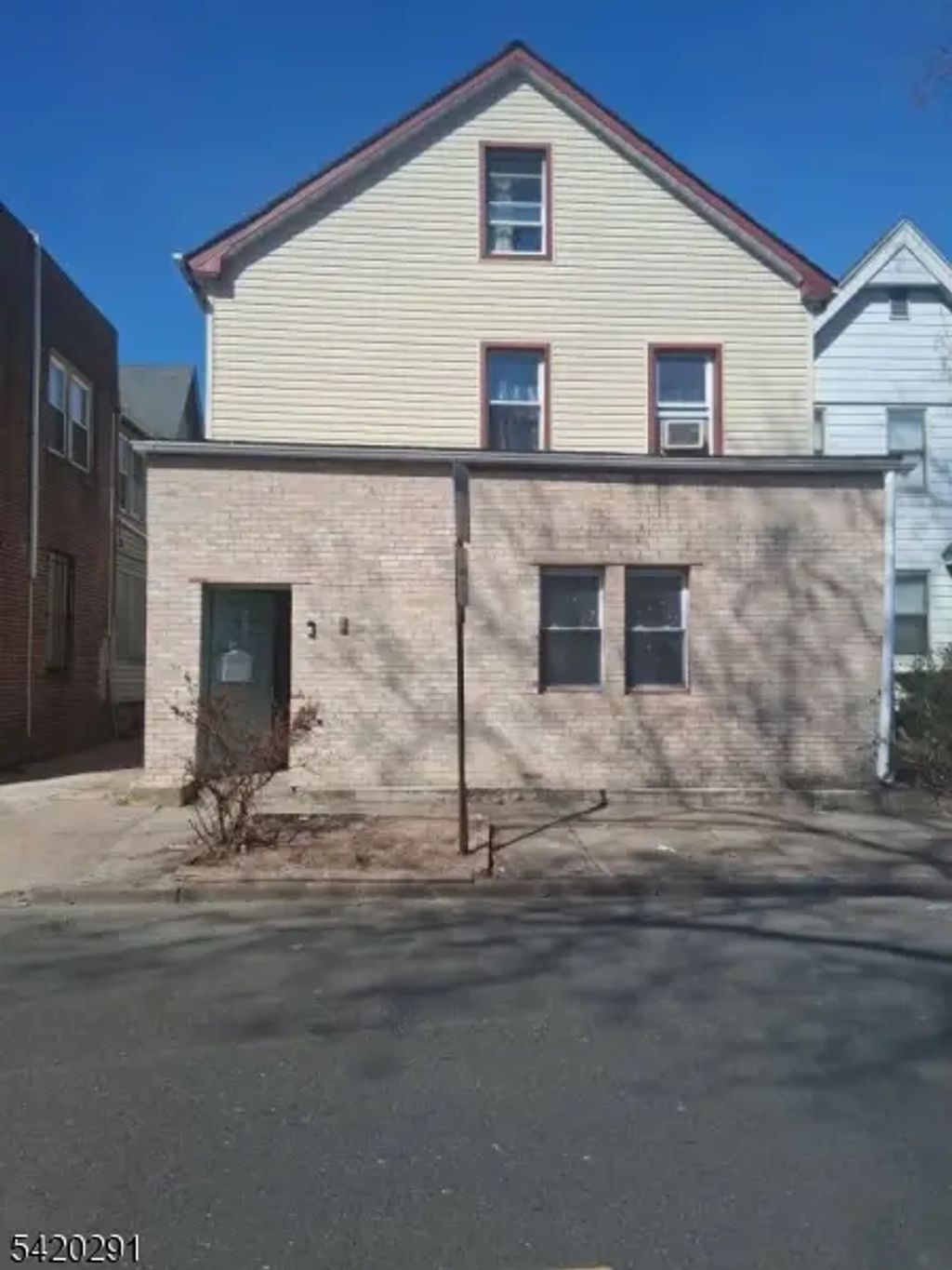 231 N Park St, East Orange City