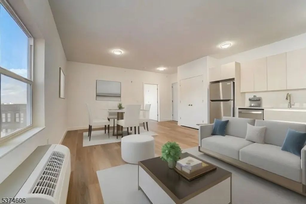 48 Chadwick St, Paterson City