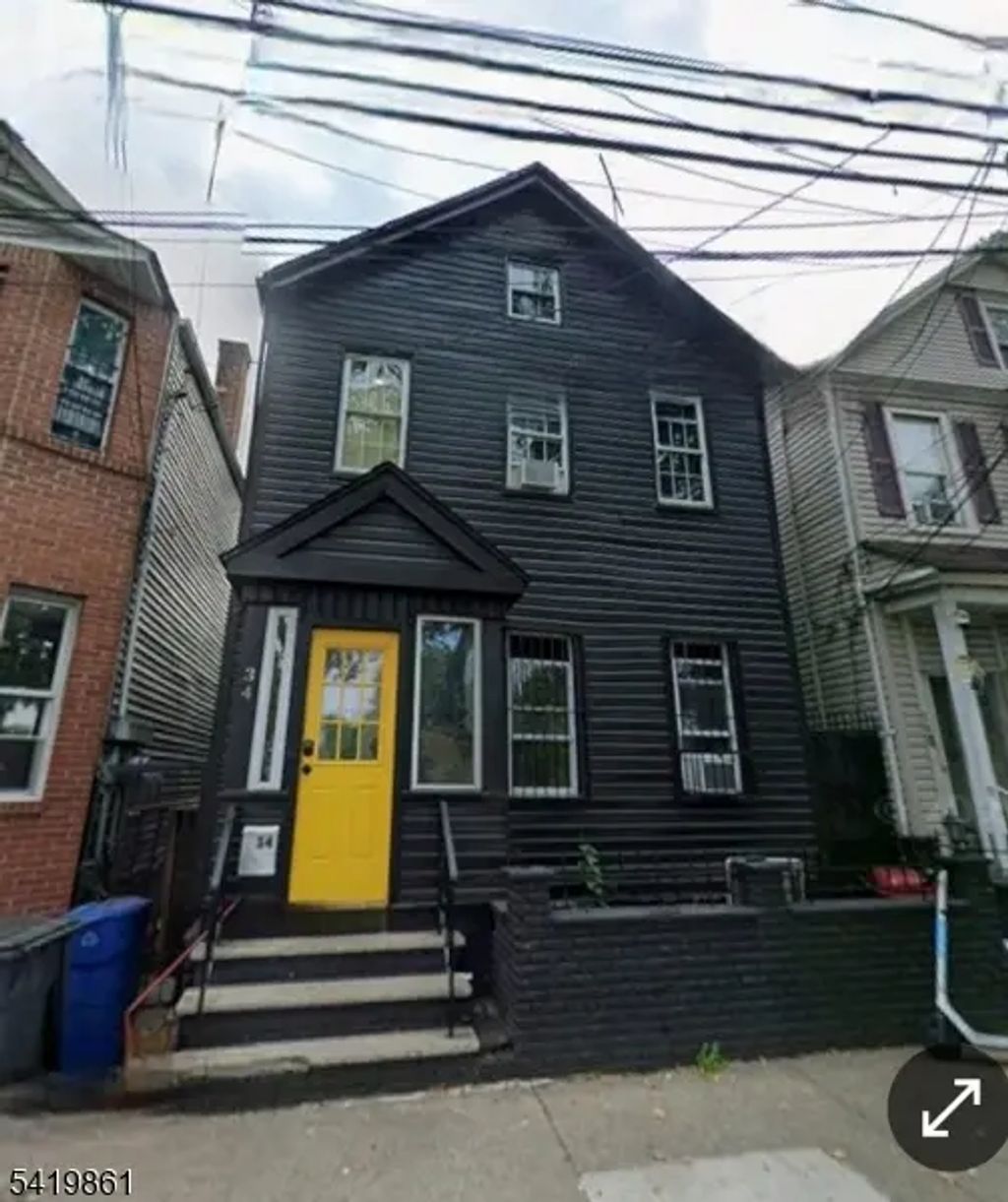 34 Duryea St, Newark City