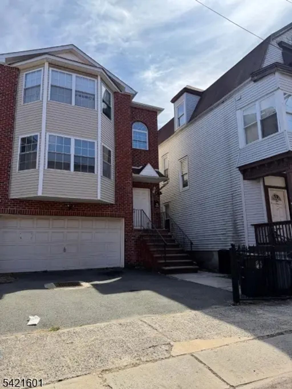 41 3rd St, Newark City