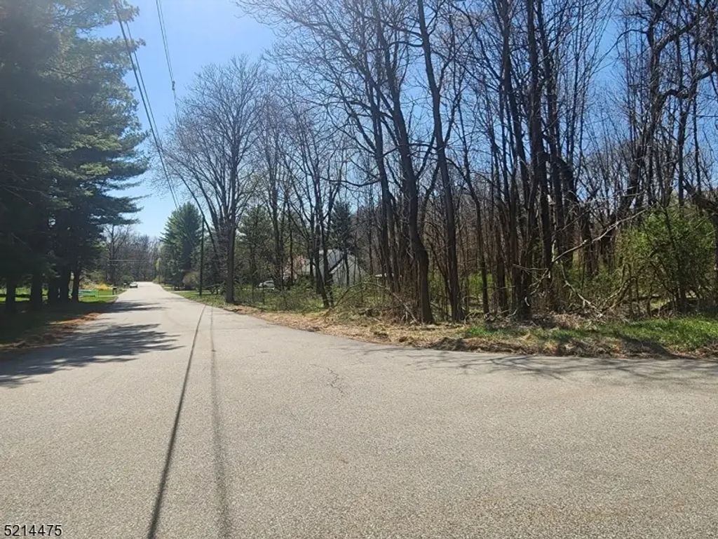2 Fieldstone Ln, Hardyston Twp.