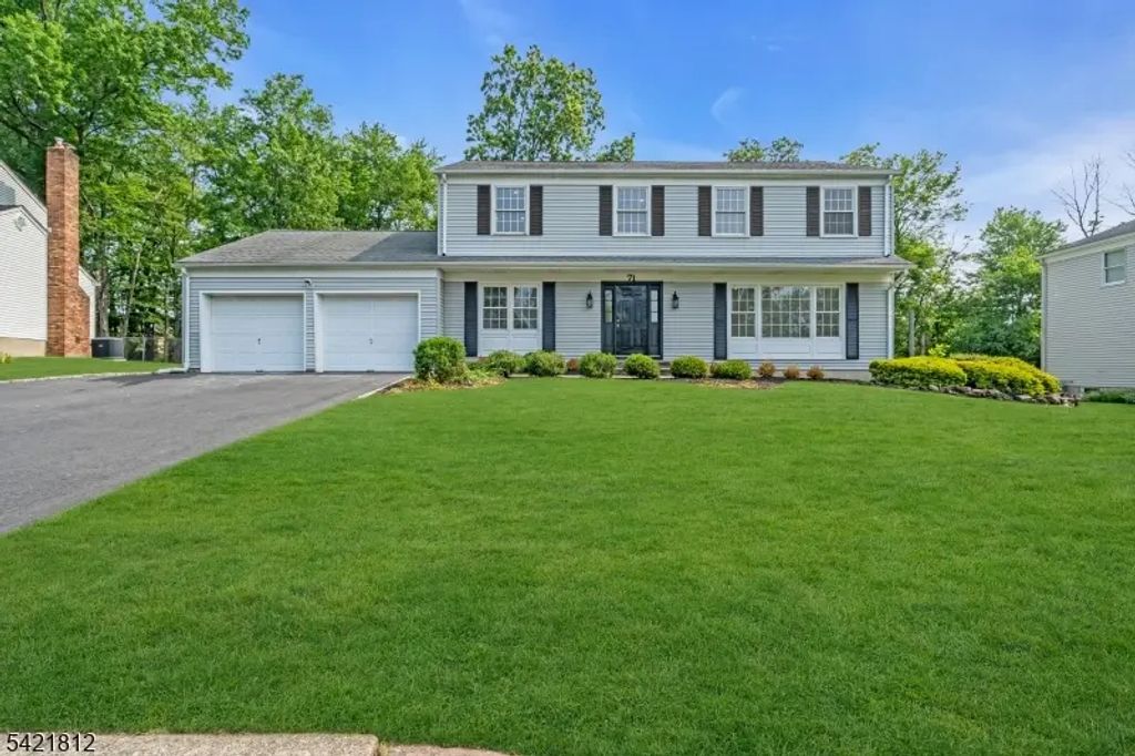 71 Tiffany Dr, East Hanover Twp.