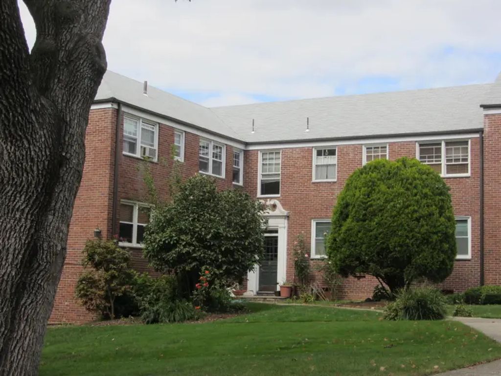 349 Bloomfield Ave, Verona Twp.