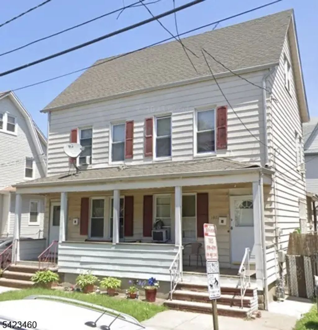 1071 Prospect St, Hillside Twp.