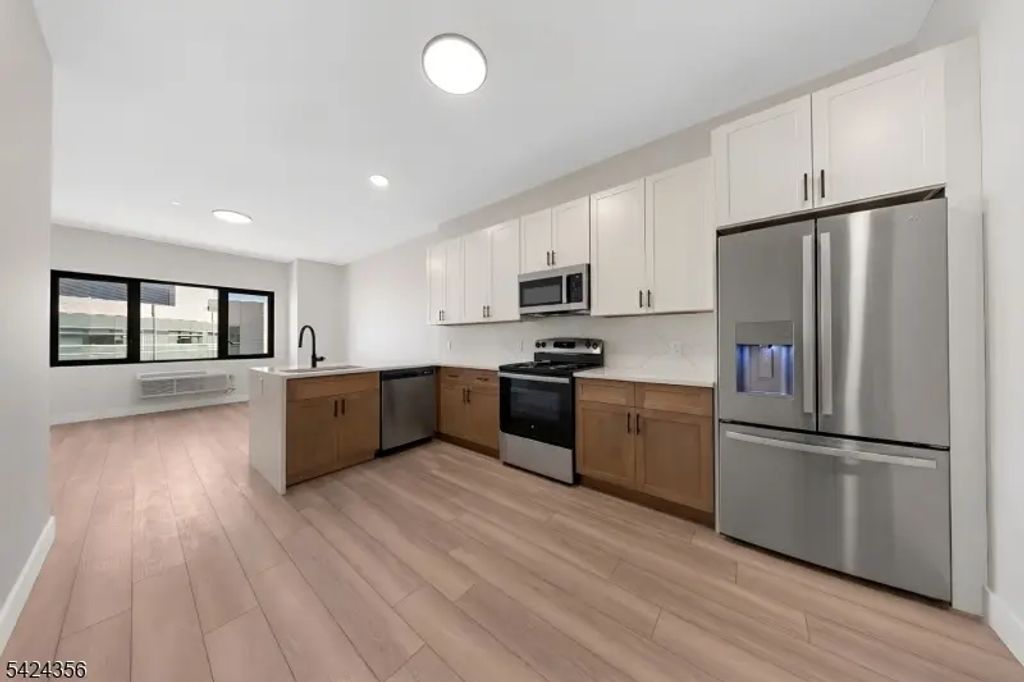 87 Mary St, Paterson City